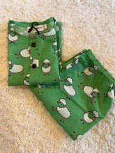Load image into Gallery viewer, Klingaru Night Suit - Green Sheep