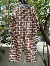 Charger l'image dans la galerie, Klingaru Night Suit - Brown Jeep   ( Last Piece )