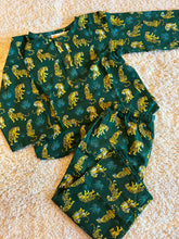 Charger l'image dans la galerie, Klingaru Night Suit - Forest Green Tiger Night Suit