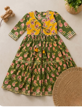 Charger l'image dans la galerie, Girls Floral Cotton Festive Dress