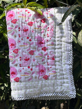 Charger l'image dans la galerie, Klingaru Toddler Quilt - Happy Ellies