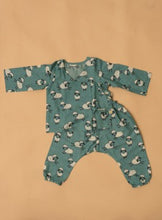 Charger l'image dans la galerie, Unisex Newborn Jhabla Set - Teal Blue Sheep