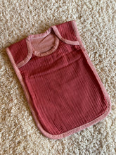 Charger l'image dans la galerie, Klingaru Bibs - Newborn to Weaning (Muslin)