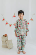 Load image into Gallery viewer, Klingaru Christmas Night Suit - Green Christmas Day