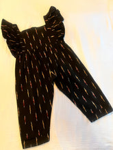 Charger l'image dans la galerie, Klingaru Jumpsuit- Black Ikat