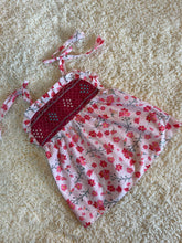 Charger l'image dans la galerie, Klingaru Newborn Smocking for Girls (3 -6 Months)