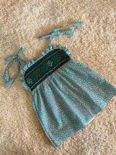 Charger l'image dans la galerie, Klingaru Newborn Smocking for Girls (3 -6 Months)