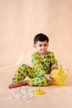 Charger l'image dans la galerie, Klingaru Night Suit - Ellies on Yellow