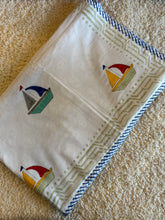 Charger l'image dans la galerie, Klingaru Reversible Toddler Dohar - Multicolour sailboat / flower