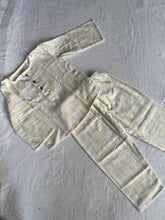 Load image into Gallery viewer, Klingaru Winter Night suit - White Christmas Lights