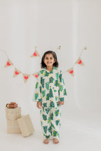 Load image into Gallery viewer, Klingaru Winter Night suit- Christmas Trees