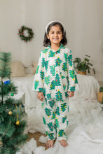 Load image into Gallery viewer, Klingaru Winter Night suit- Christmas Trees