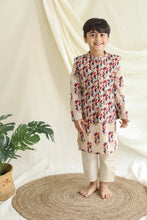 Charger l'image dans la galerie, Klingaru Long Kurta Pajama Jacket Set- Beige Red Blue Printed