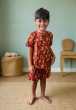 Charger l'image dans la galerie, Klingaru Summer Short Set - Lion in Jungle