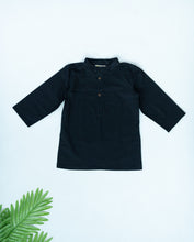 Load image into Gallery viewer, Klingaru Long Kurta - Solid Black