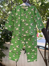 Load image into Gallery viewer, Klingaru Night Suit - Green Sheep