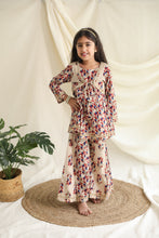Charger l'image dans la galerie, Klingaru Girls Sharara Set - Beige with Gota Lace Work