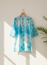 Load image into Gallery viewer, Klingaru Unisex Shibori Long Kurta - Blue
