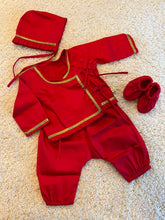 Load image into Gallery viewer, Newborn Jhabla Set - Red Set