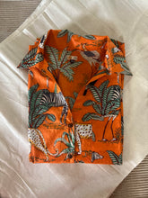 Load image into Gallery viewer, Klingaru Women Shirt - Orange Jungle- PREORDER

