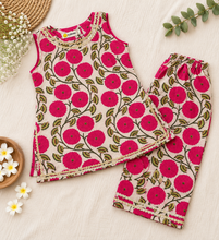 Charger l'image dans la galerie, Pink Floral Cotton Kurta Set for Girls with Hand Embroidered Panel & Pants | Klingaru