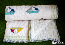 Charger l'image dans la galerie, Klingaru Toddler Quilt - Boat