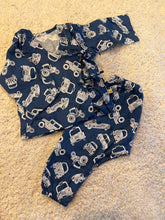 Load image into Gallery viewer, Unisex Jhabla Style - Blue Vehicles