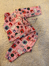 Load image into Gallery viewer, Unisex Jhabla Style - Pink Letters