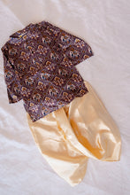 Load image into Gallery viewer, Klingaru Long Kurta - Wine Patola Glaze Cotton