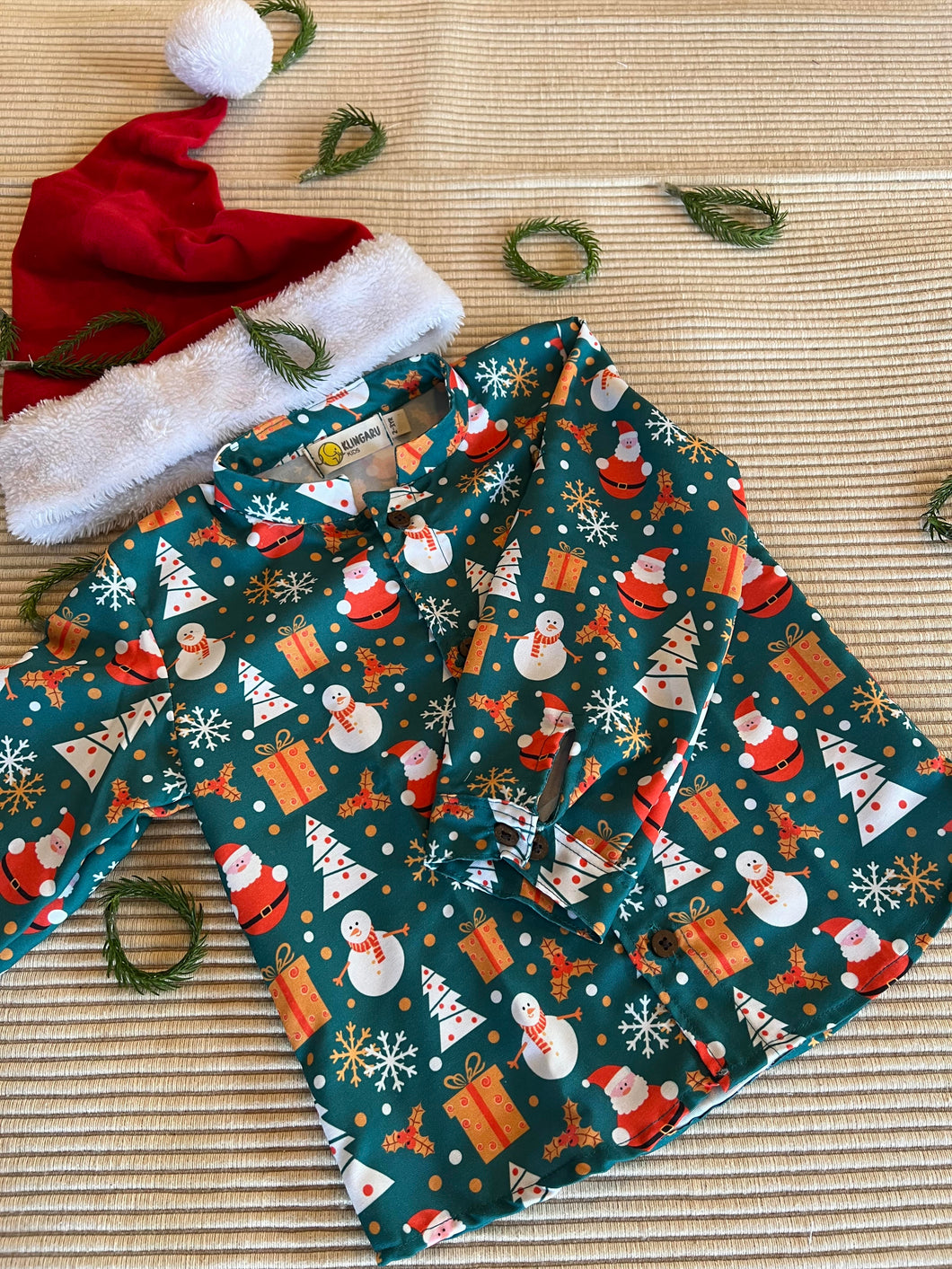 Klingaru Christmas Shirt - Green Christmaso ( Last Piece Size- 2 )