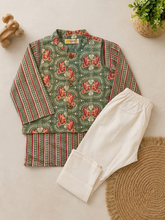Charger l'image dans la galerie, Boy wearing green printed long kurta with bird print Nehru jacket and off-white pajama pants