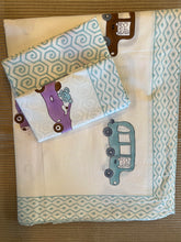 Charger l'image dans la galerie, Klingaru Double Bedsheet - Vintage Car