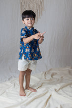 Load image into Gallery viewer, Klingaru Short Kurta - Blue Patola Handblock Printed