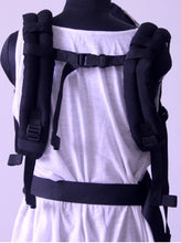 Load image into Gallery viewer, Klingaru Ergonomic Baby Carrier - Grey Polka TODDLER (11-18 Kgs)