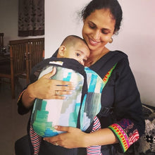 Load image into Gallery viewer, Klingaru Ergonomic Baby Carrier - Crayon