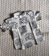 Charger l'image dans la galerie, Klingaru Short Kurta - Handblock Offwhite Auto
