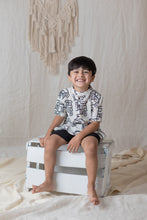 Charger l'image dans la galerie, Klingaru Short Kurta - Handblock Offwhite Auto