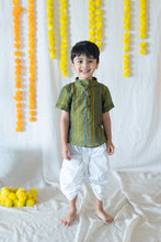 Charger l'image dans la galerie, Klingaru Short Kurta - Henna Green