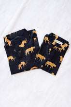 Load image into Gallery viewer, Klingaru Shirt for Men - Black Cheetah
