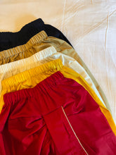Load image into Gallery viewer, Klingaru Dhoti -Multicolour
