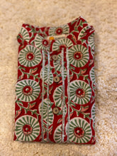 Charger l&#39;image dans la galerie, Klingaru  Festive Long Kurta -  Red Green Printed
