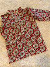 Charger l&#39;image dans la galerie, Klingaru  Festive Long Kurta -  Red Green Printed
