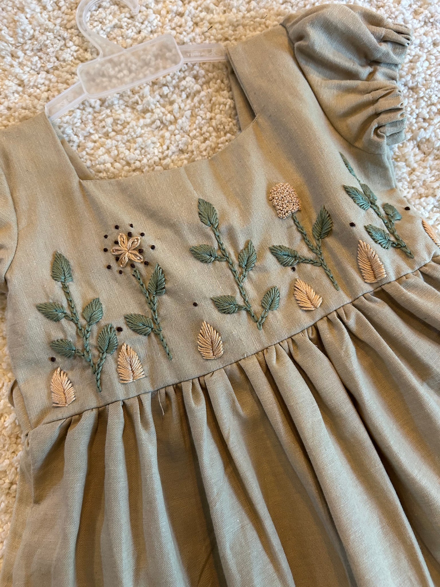 simple hand embroidery designs dress Long-sleeve straight linen dress with round neck, back buttons, hand-e TrucLam