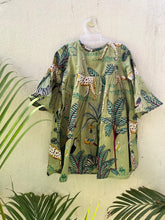 Charger l&#39;image dans la galerie, Klingaru Frock - Pista Green Jungle Dress
