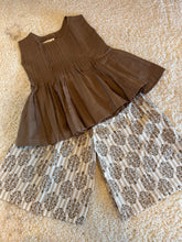 Charger l'image dans la galerie, Klingaru Girl Kurta Set - Brown Plazzo Set
