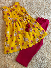 Load image into Gallery viewer, Klingaru Girl Kurta and Pant Set - Yellow Pichwai with Pink Pants (PRE-ORDER)
