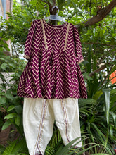 Charger l&#39;image dans la galerie, Klingaru Girl Kurta and Tulip Dhoti Set - Wine Zig Zag with Lace Detailing
