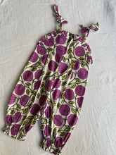 Load image into Gallery viewer, Klingaru Jumpsuit - Purple Flower
