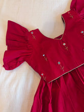 Load image into Gallery viewer, Klingaru Lehanga Choli  -  Red with Flower Mirror Work (with Sleeves)
