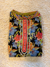 Load image into Gallery viewer, Klingaru Long Kurta -  Black Floral
